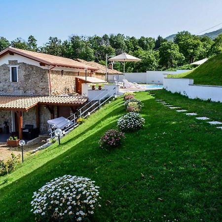 Due Passi B&B Marano Marchesato Exterior photo