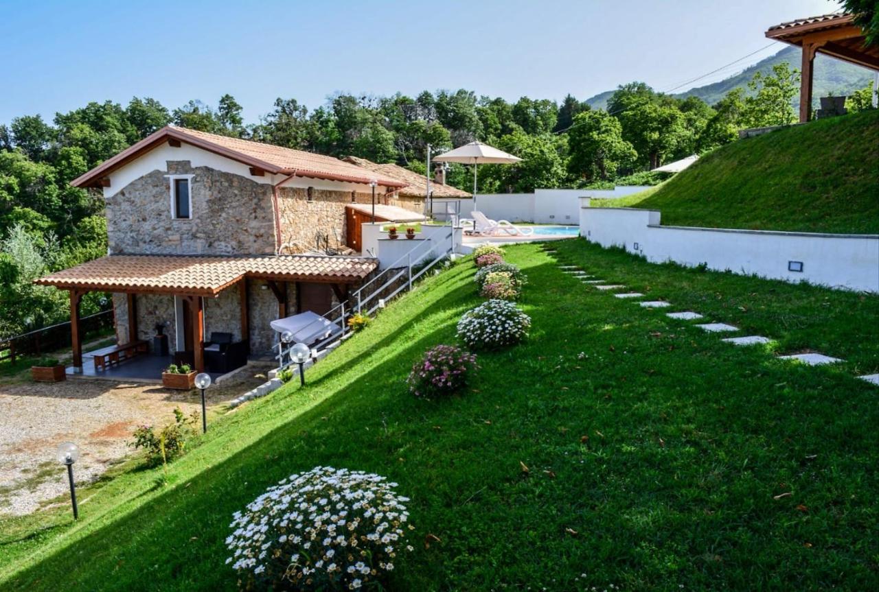 Due Passi B&B Marano Marchesato Exterior photo