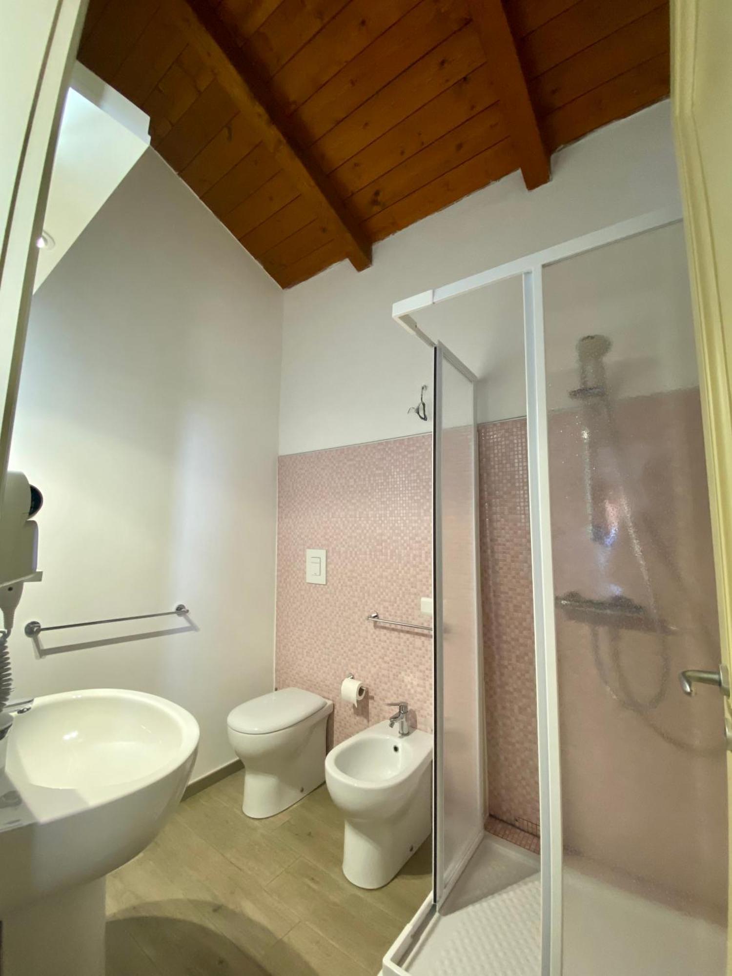 Due Passi B&B Marano Marchesato Exterior photo