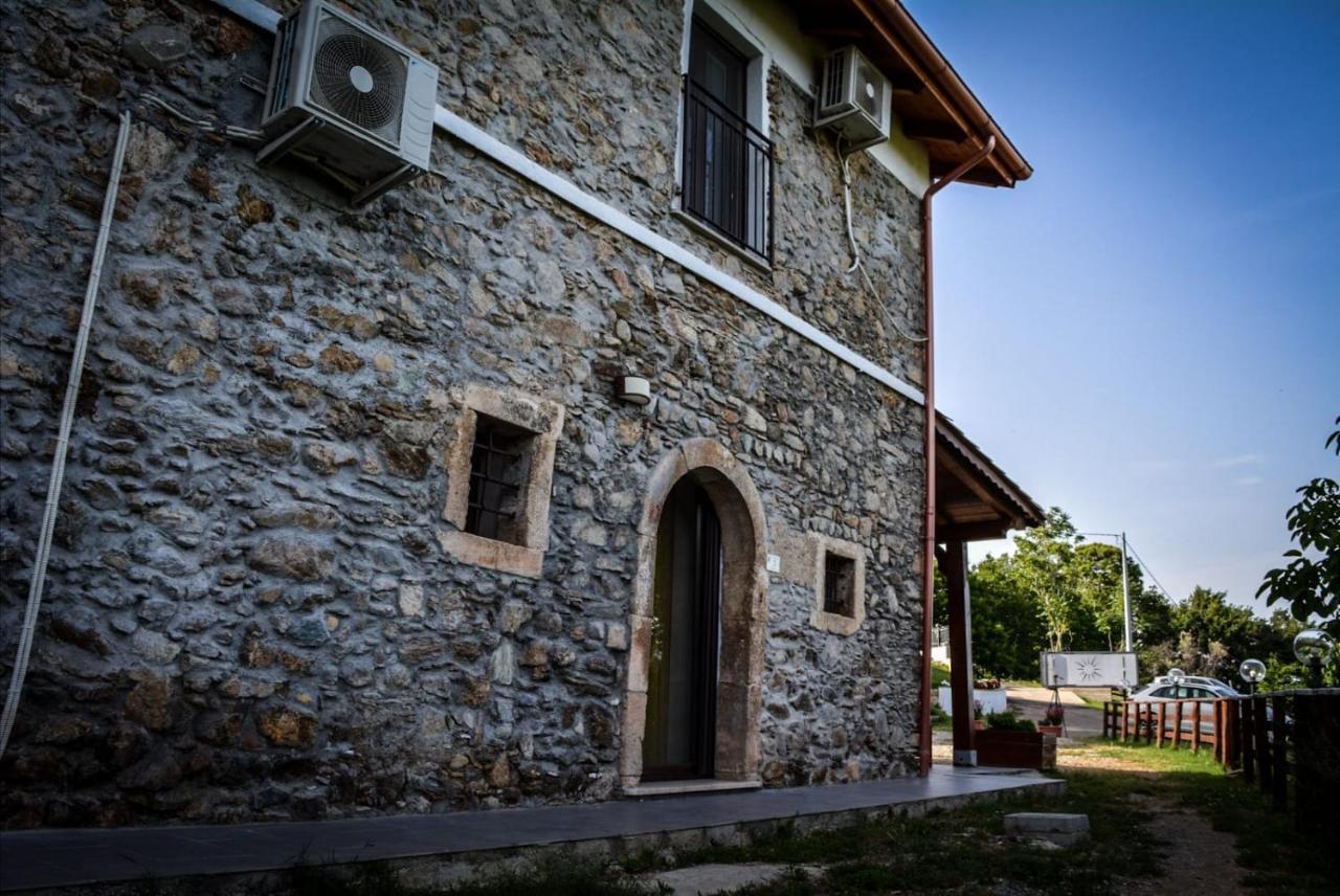 Due Passi B&B Marano Marchesato Exterior photo
